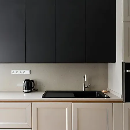 شقة Modern 2-bdrm Centre *