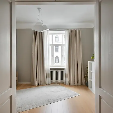 شقة Modern 2-bdrm Centre ريغا