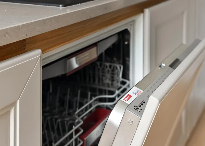 Daire Modern 2-bdrm Centre