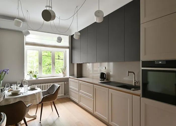 Modern 2-bdrm Centre Apartment Riga