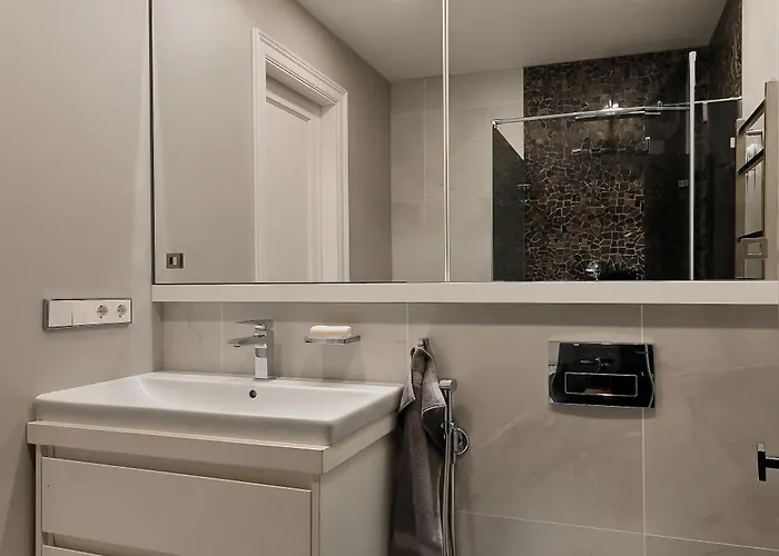 Modern 2-bdrm Centre Riga